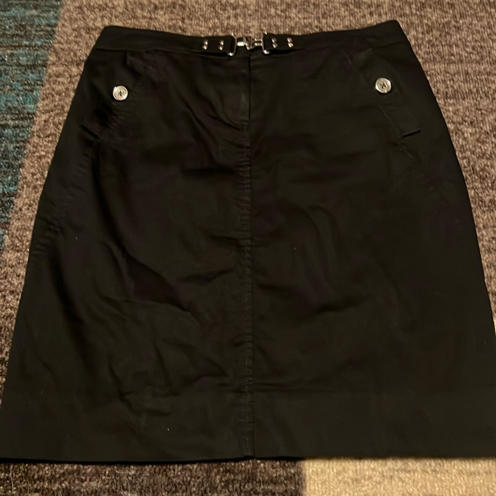 White House Black Market Size 2 Black Cotton/Spandex blend skirt